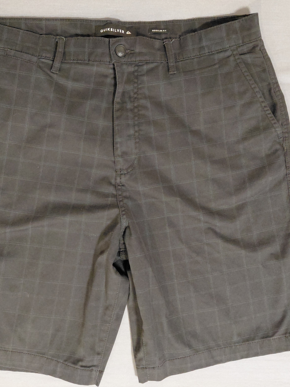 Quiksilver Gray Plaid Casual Shorts